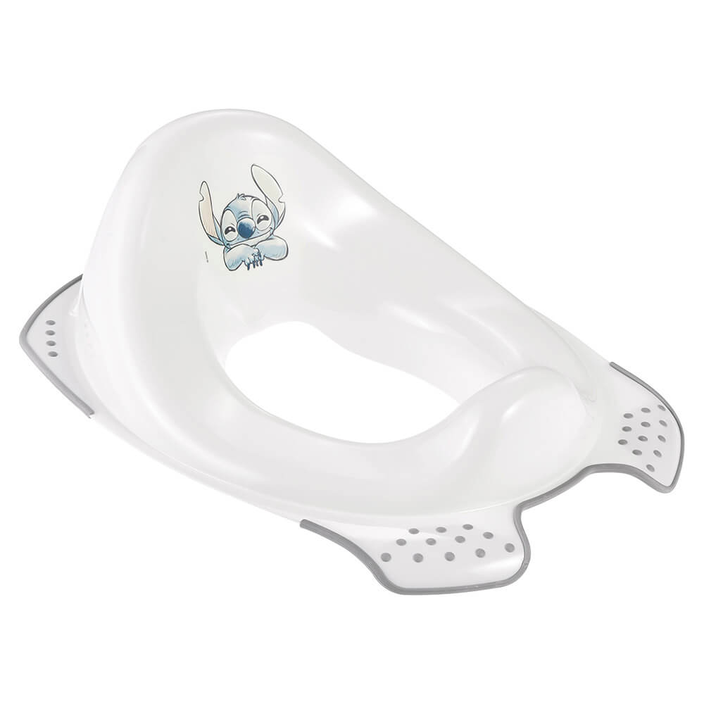 Beli dečiji adapter za WC šolju sa anatomskim oblikom, blagim naslonom, protukliznom podlogom i Stitch motivom iz crtanog filma.